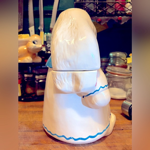 🤫 Be vwary, vwary quiet…. MCM WABBIT COOKIE JAR - Picture 4 of 9